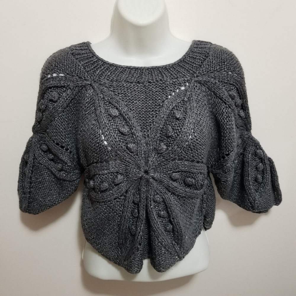 Chesley dark gray crop sweater 3/4 sleeves
